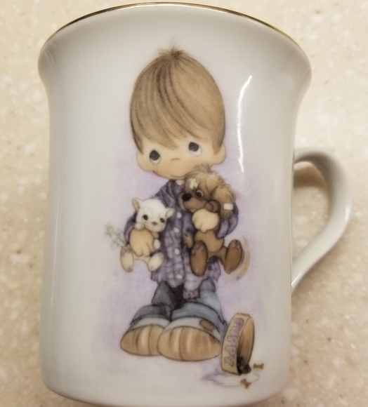 Vintage PRECIOUS MOMENTS "Blessed are the Peacemakers" mug - Picture 2 of 5